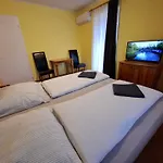 Ilona Apartmanhaz * 시오포크