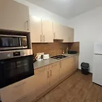 Ilona Apartmanhaz *