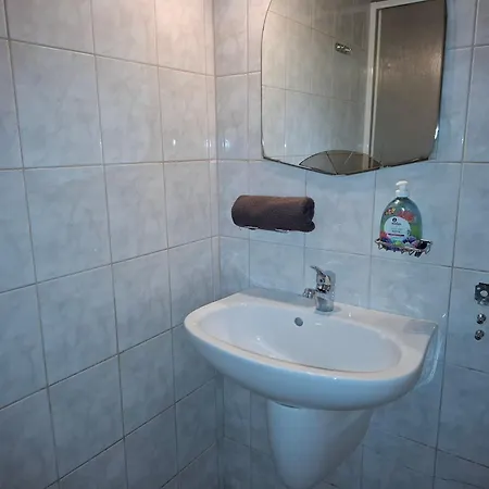 Ilona Apartmanhaz