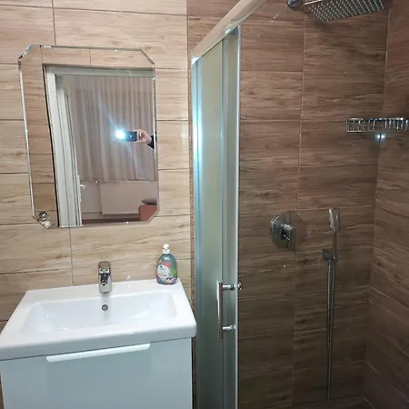 Ilona Apartmanhaz Διαμέρισμα