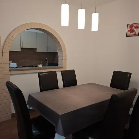 Ilona Apartmanhaz * Siófok