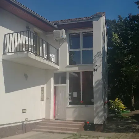 Ilona Apartmanhaz * Σίοφοκ