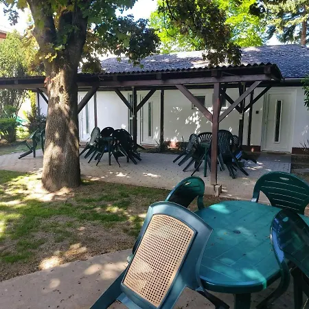 דירה Ilona Apartmanhaz *