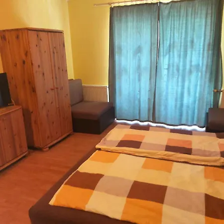 Διαμέρισμα Ilona Apartmanhaz *