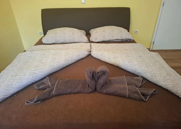 Ilona Apartmanhaz Daire Siofok