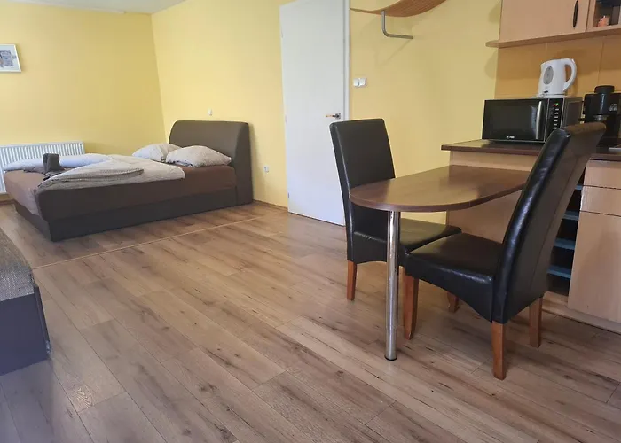 Ilona Apartmanhaz Siofok