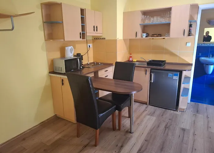 Ilona Apartmanhaz * Siofok