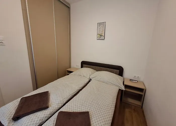Ilona Apartmanhaz