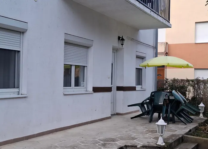 Appartement Ilona Apartmanhaz Siófok