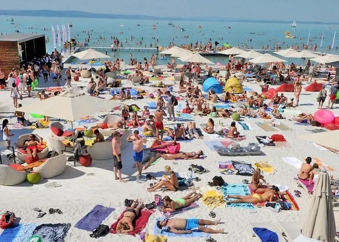 Ilona Apartmanhaz * Siofok